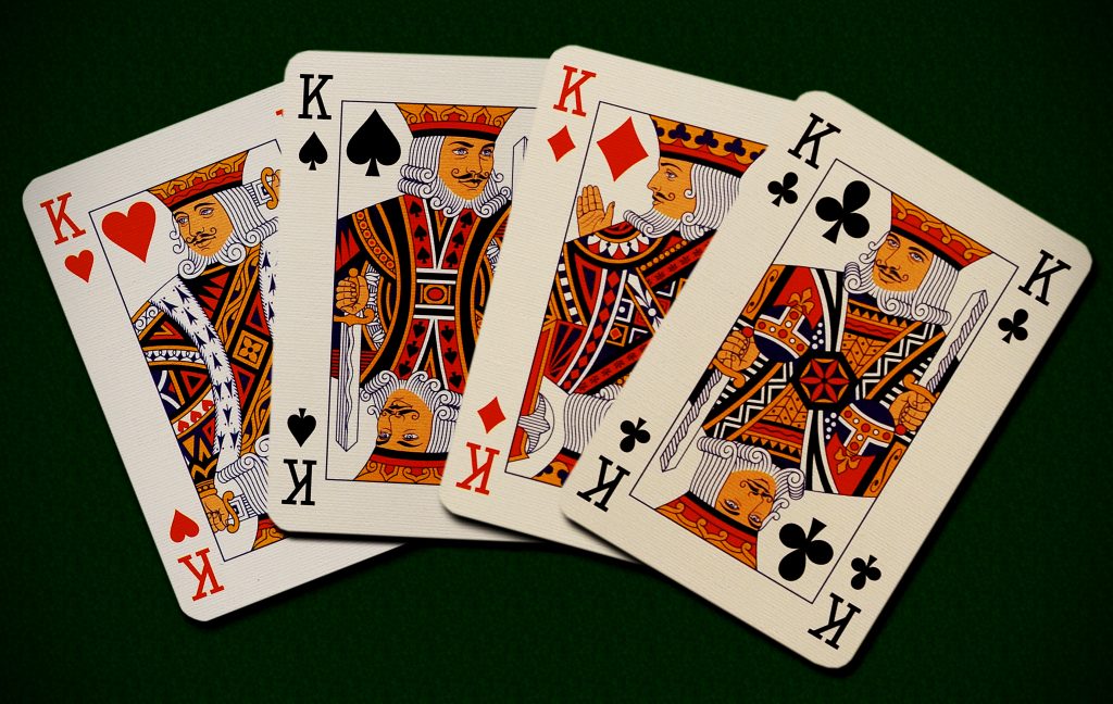 4 короля выборы. 4 Короля. Игральные карты. 4 Короля карты. Короли в карточной колоде.